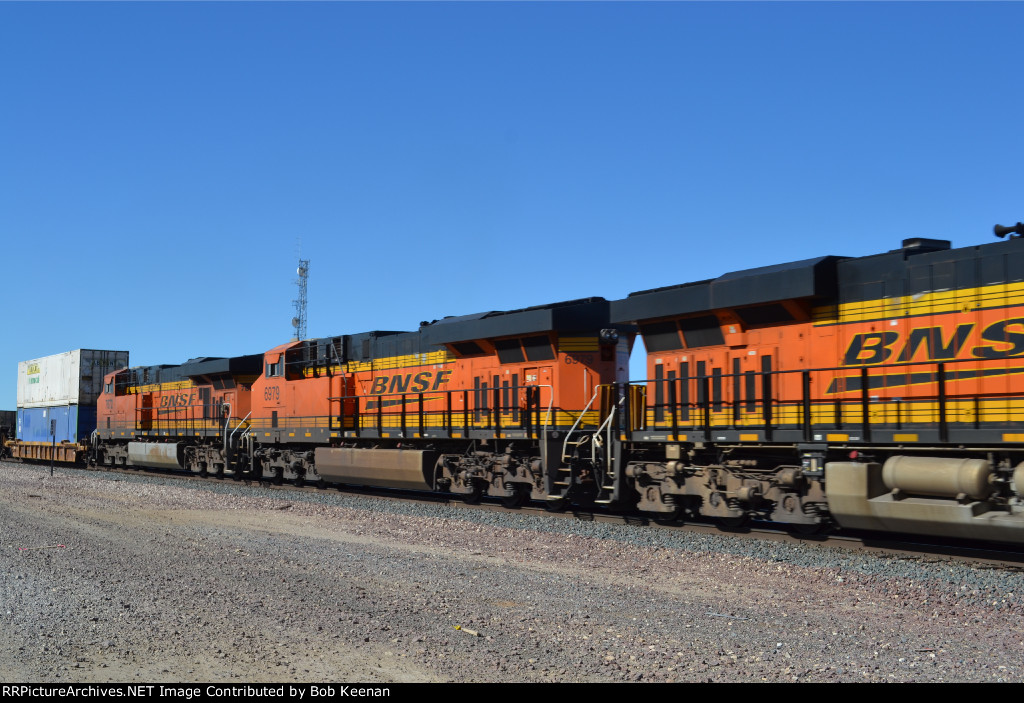 BNSF 6979